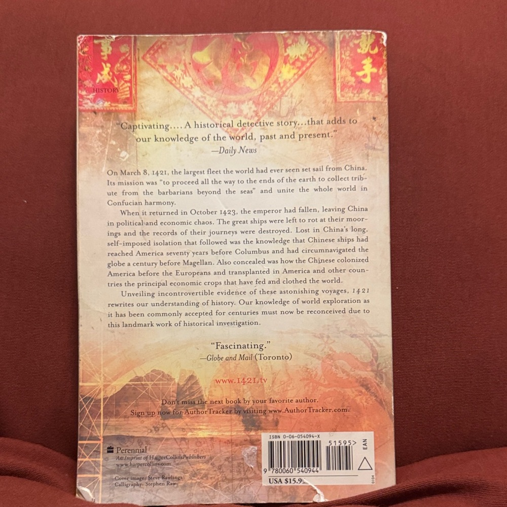 1421: The Year China Discovered America Book - Picture 3 of 3